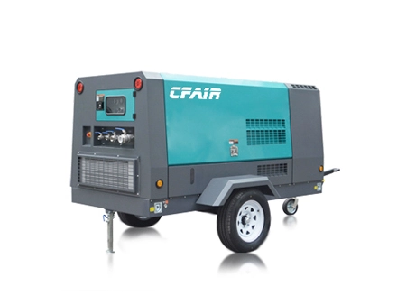 CF400MK-7 CFAIR 400 CFM 7バーポータブルディーゼルスクリューエアコンプレッサー